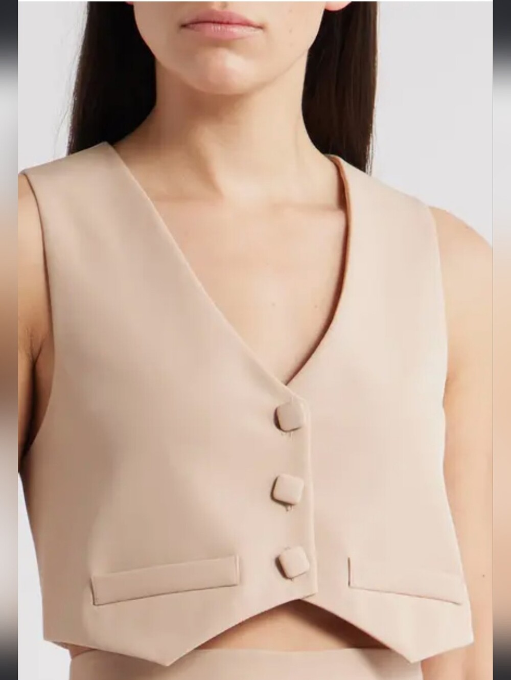 Black Halo Sleeveless V-Neck Cropped Vest in Stone NWT